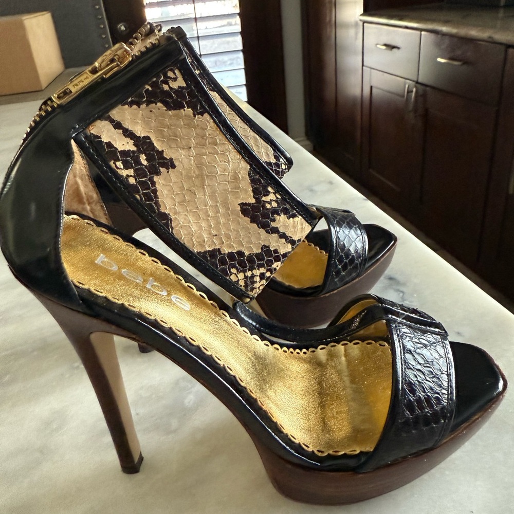 Bebe Black and Snakeskin Patterned Heels